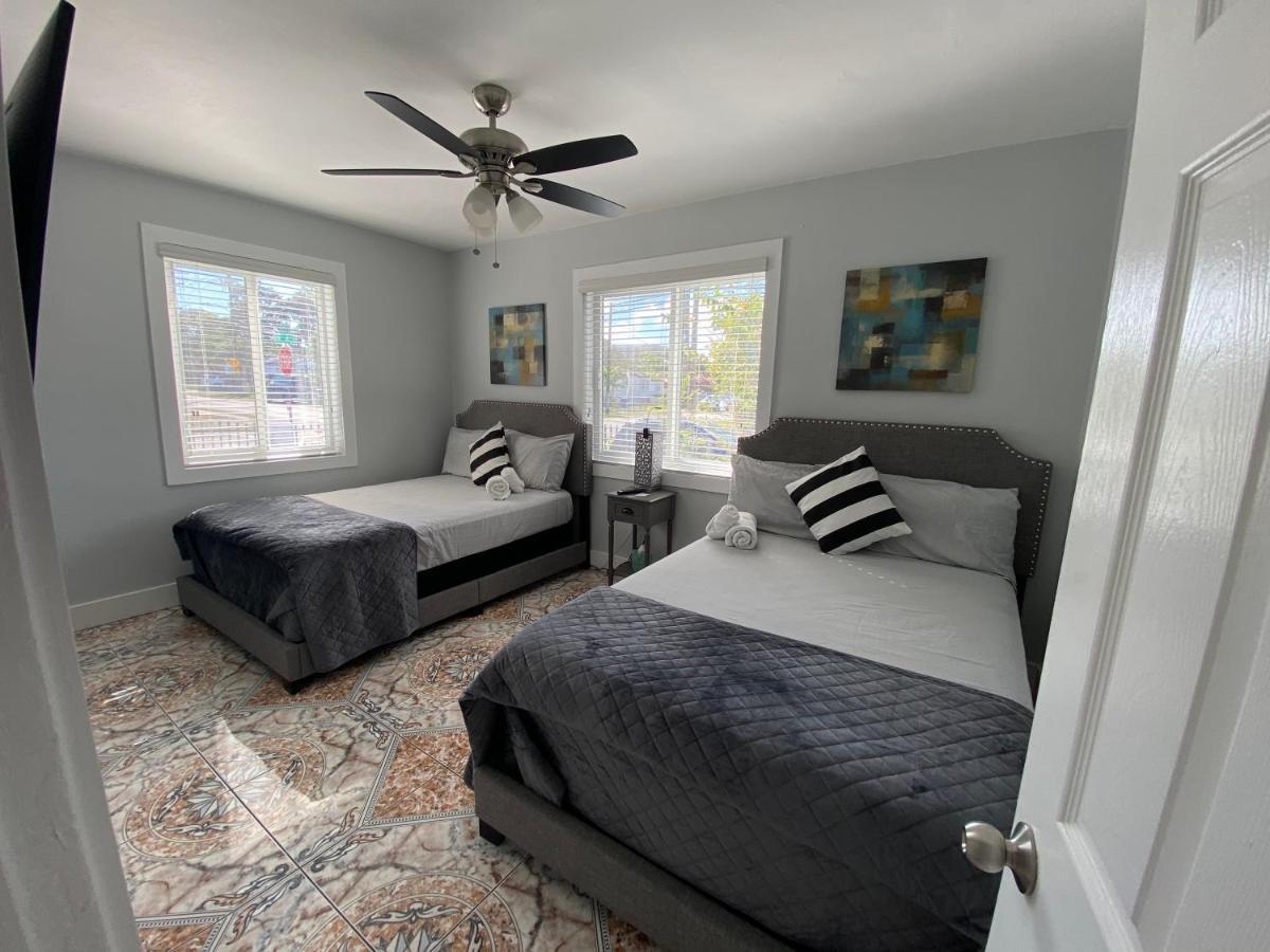 Main House 3 Bed 2 Bath & Guest House 1 Bed 1 Bath Miami Exterior photo