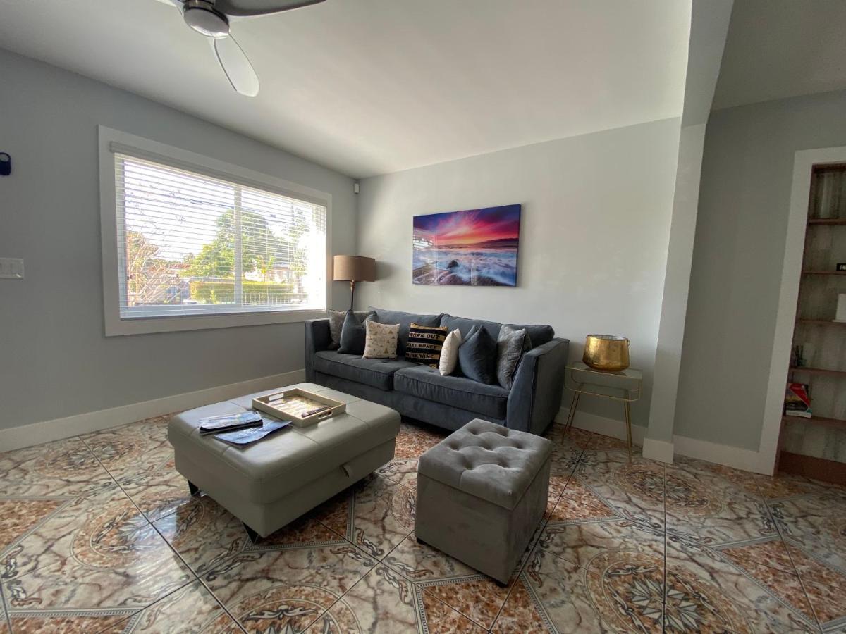 Main House 3 Bed 2 Bath & Guest House 1 Bed 1 Bath Miami Exterior photo