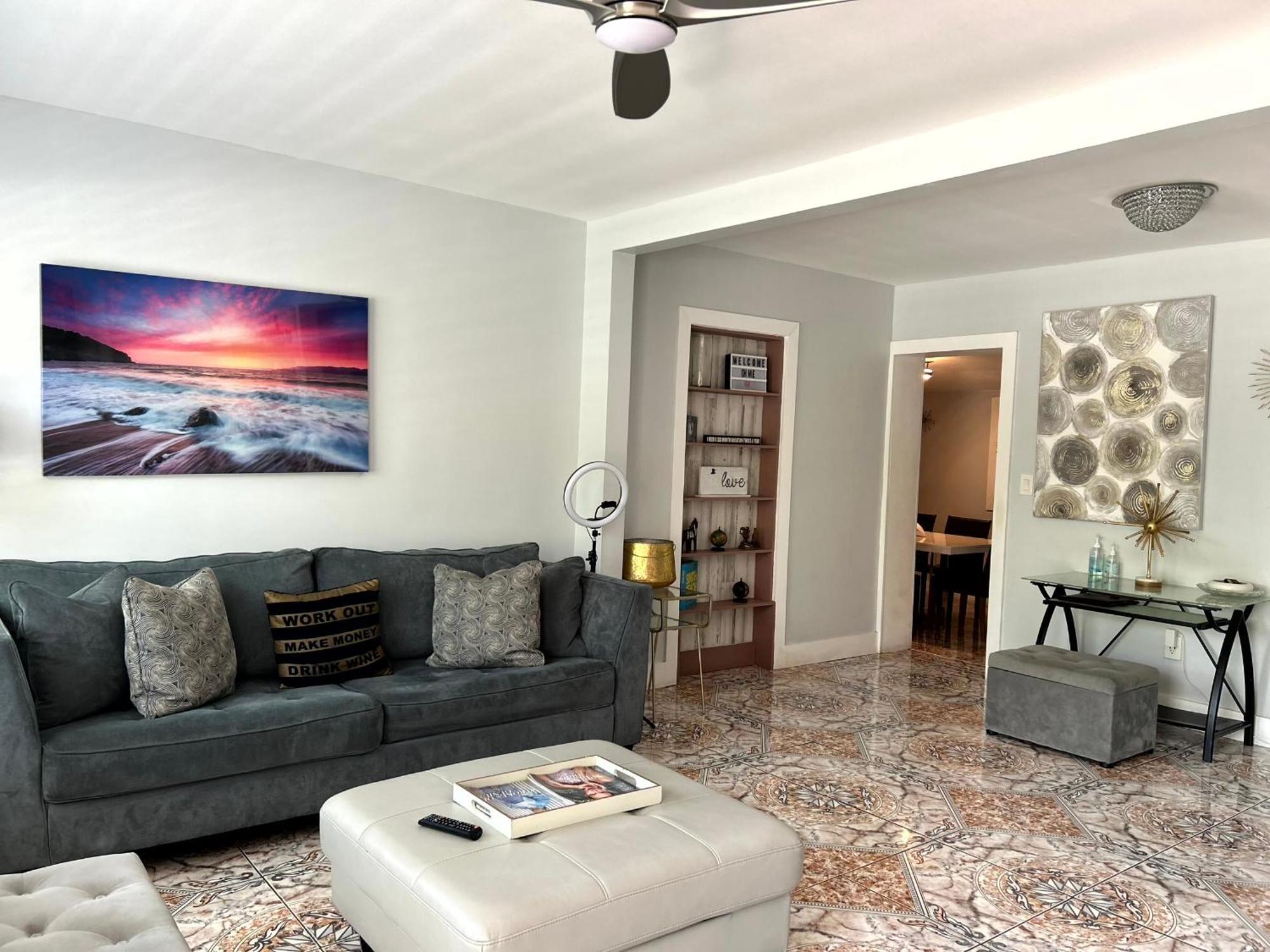 Main House 3 Bed 2 Bath & Guest House 1 Bed 1 Bath Miami Exterior photo
