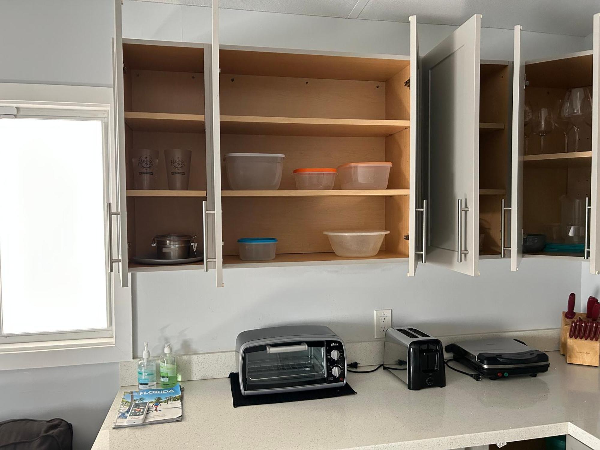 Main House 3 Bed 2 Bath & Guest House 1 Bed 1 Bath Miami Exterior photo